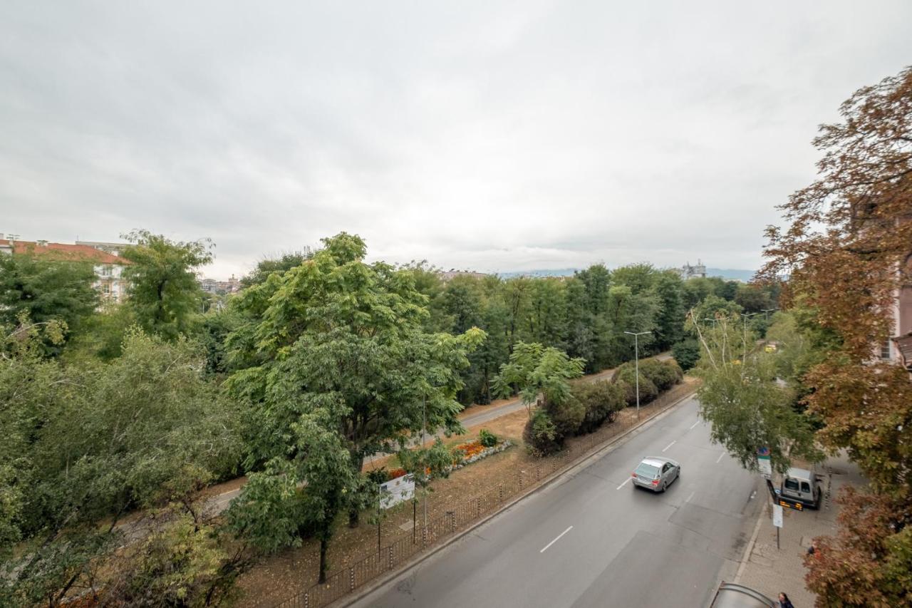 Kings Park Boutique Apartment Sofia Bagian luar foto